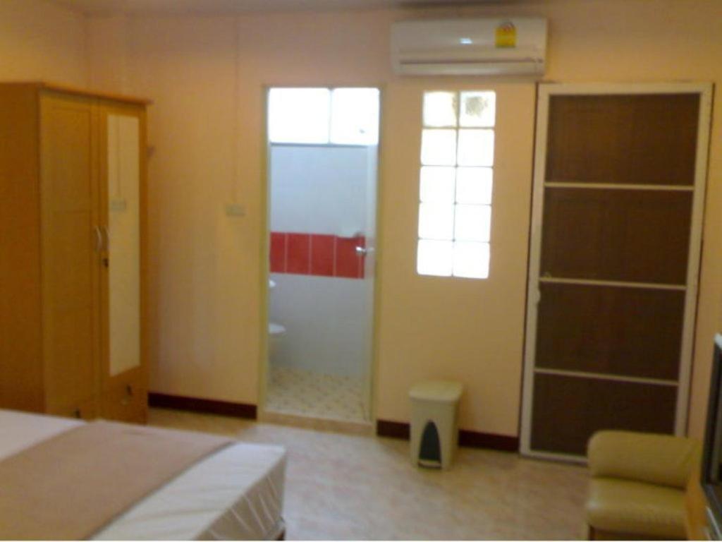Somjai Place Ayutthaya Phra Nakhon Si Ayutthaya Quarto foto